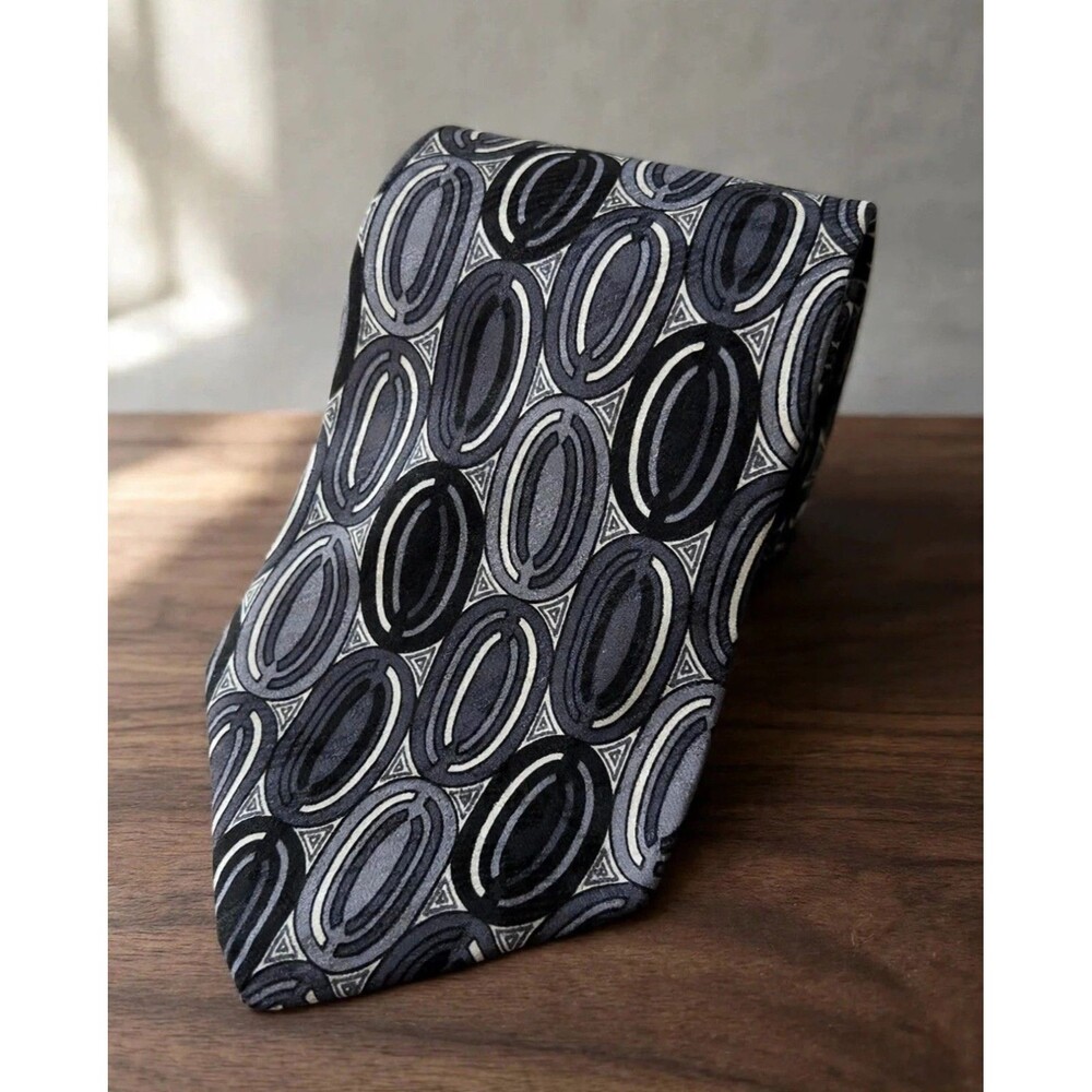 George Machado ZYLOS Silk Necktie Black Gray Geometric Oval Modernist
